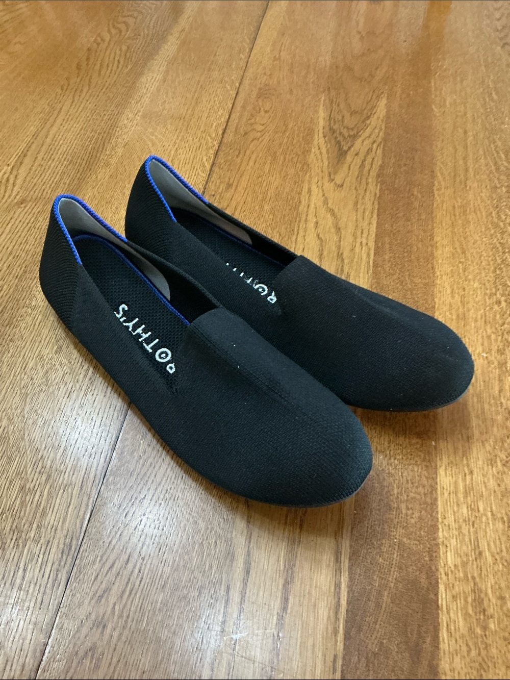 Woman’s Rothy’s black round toe slip on. Size 8. New. Never worn. Machine wash.
